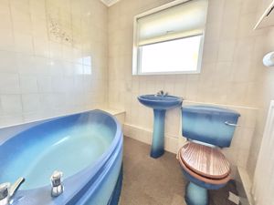 Photo 11- click for photo gallery